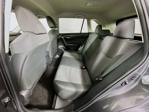 Certified 2025 Toyota RAV4 XLE FWD image 24