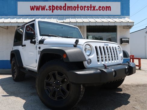 Used 2015 Jeep Wrangler Sport w/ Quick Order Package 24S AWD/4WD image 2