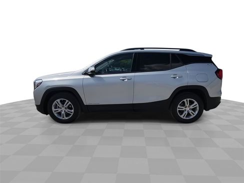Used 2019 GMC Terrain SLE w/ Driver Convenience Package FWD image 5