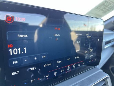 Used 2024 Ford Mustang GT Premium image 13