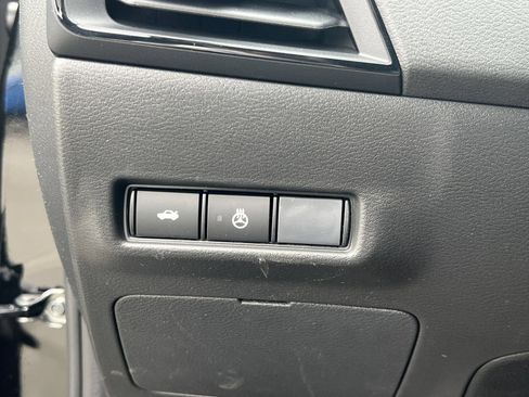New 2026 Nissan Sentra SV w/ SV Convenience Package FWD image 12