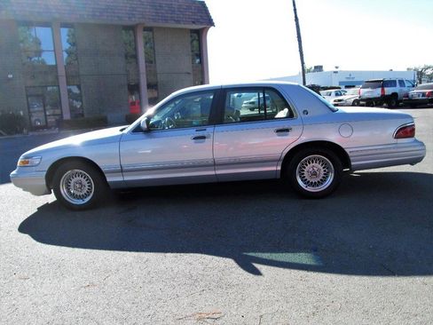 Used 1996 Mercury Grand Marquis LS image 3