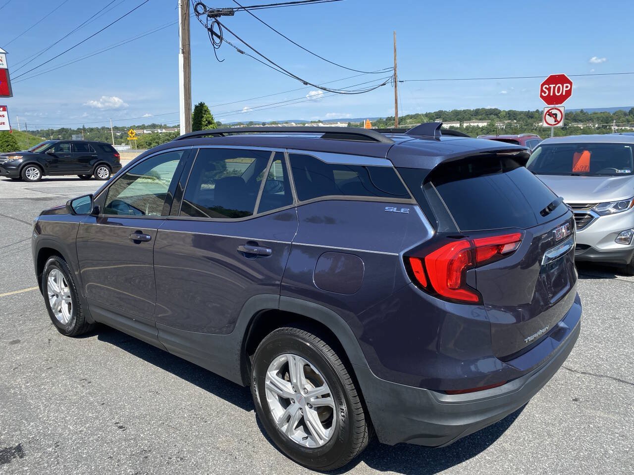 Used 2018 GMC Terrain SLE w/ Driver Convenience Package FWD image 7