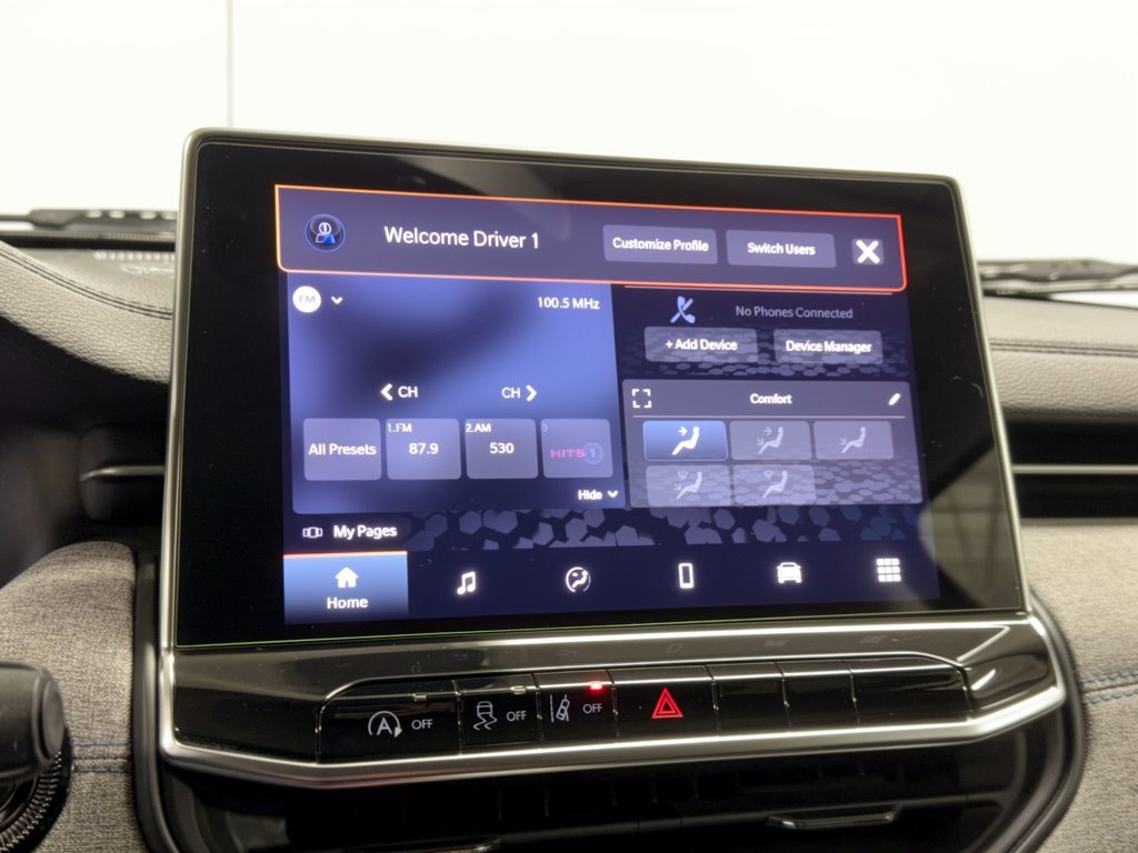 Used 2022 Jeep Compass Latitude FWD image 23