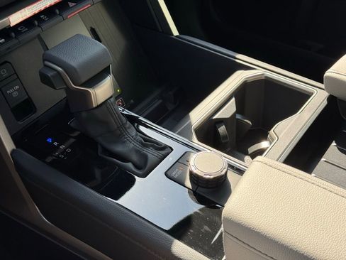 New 2026 Toyota Tundra Limited image 30