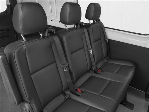 Used 2025 Mercedes-Benz Sprinter 2500 image 9