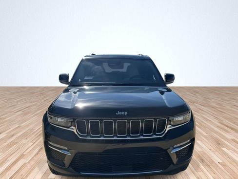 New 2025 Jeep Grand Cherokee Limited image 2