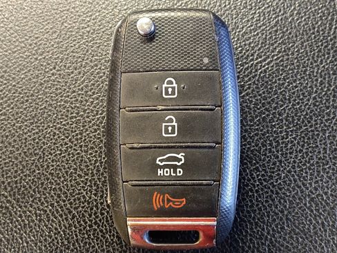 Used 2019 Kia Optima LX w/ LX 17" Wheel Package FWD image 32