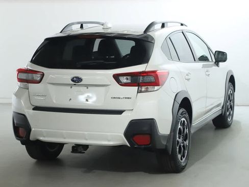 Used 2022 Subaru Crosstrek 2.0i Premium w/ Moonroof Package image 47