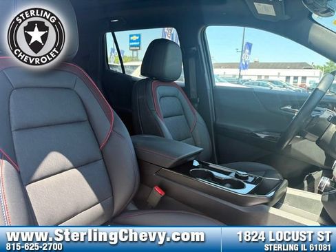 Used 2026 Chevrolet Equinox RS w/ Safety and Technology Package AWD/4WD image 12