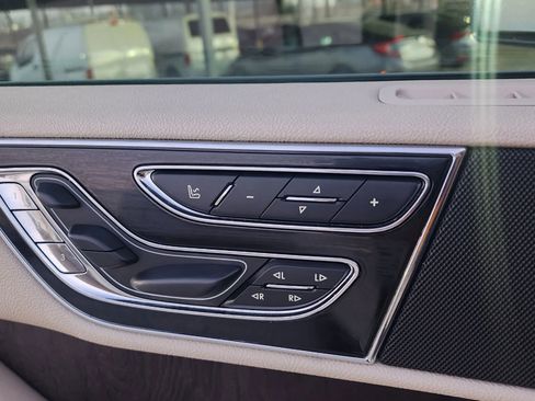 Used 2019 Lincoln Navigator Reserve image 37