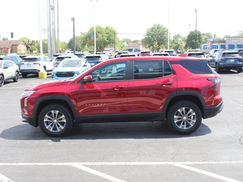 New 2026 Chevrolet Equinox LT w/ Safety and Technology Package AWD/4WD image 6