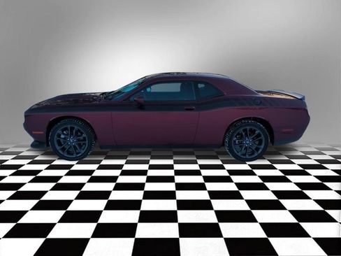 Used 2022 Dodge Challenger GT w/ Driver Convenience Group image 4