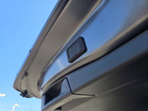 Certified 2025 Toyota RAV4 XLE w/ Convenience Package image 17