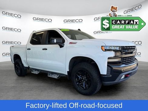 Used 2021 Chevrolet Silverado 1500 LT Trail Boss w/ Convenience Package II AWD/4WD image 1