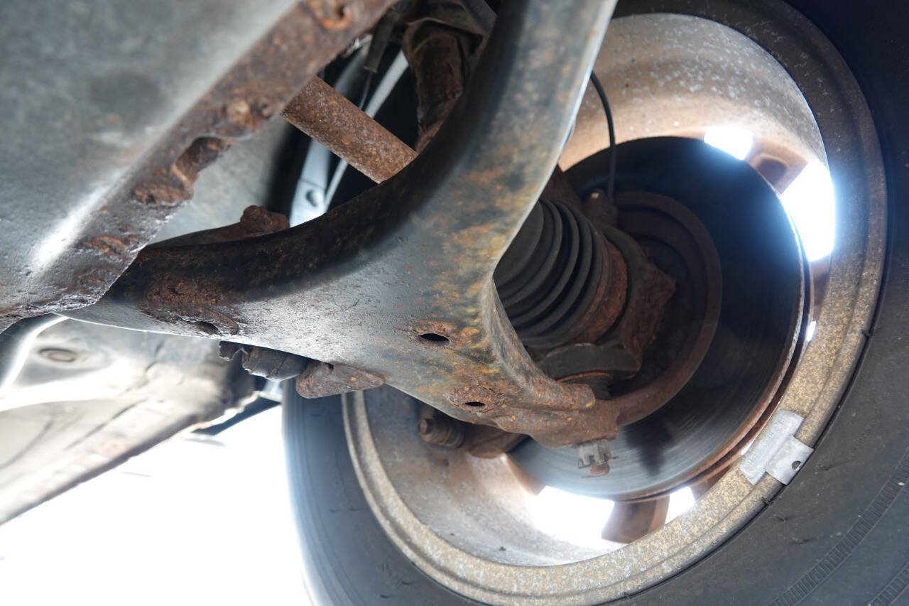 Used 2005 Honda CR-V EX image 98