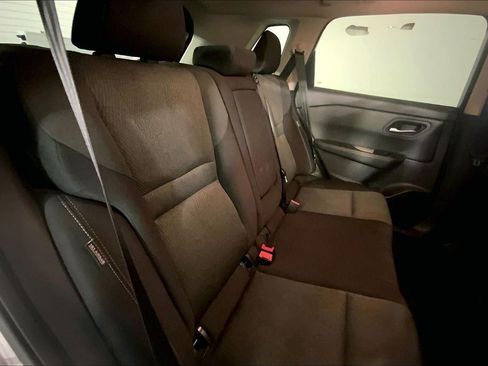 Used 2025 Nissan Rogue SV AWD/4WD image 24