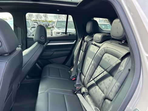 New 2026 GMC Terrain Elevation w/ Elevation Premium Package AWD/4WD image 35