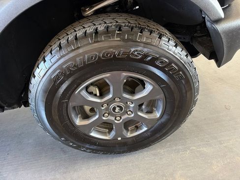 Used 2026 Ford Bronco Big Bend AWD/4WD image 2