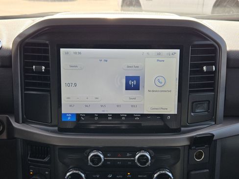 Used 2025 Ford F150 XLT w/ Equipment Group 301A Standard image 16