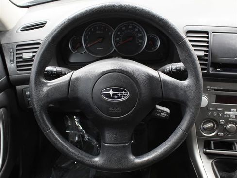 Used 2007 Subaru Outback 2.5i image 15