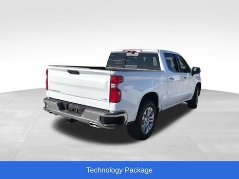 Used 2024 Chevrolet Silverado 1500 LTZ AWD/4WD image 2