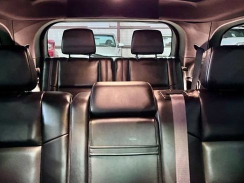 Used 2024 Dodge Durango GT RWD image 16