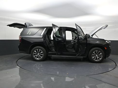 Used 2023 Chevrolet Tahoe LT RWD image 28