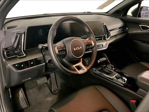 Certified 2025 Kia Sportage X-Line image 14