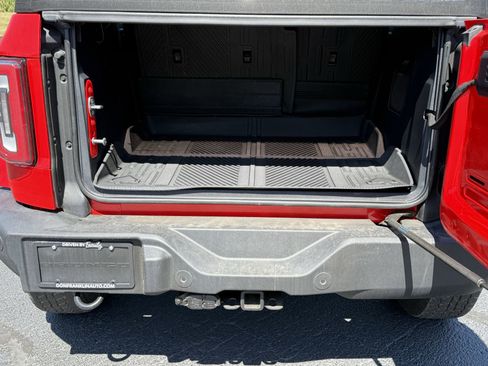 Used 2024 Ford Bronco Outer Banks image 17