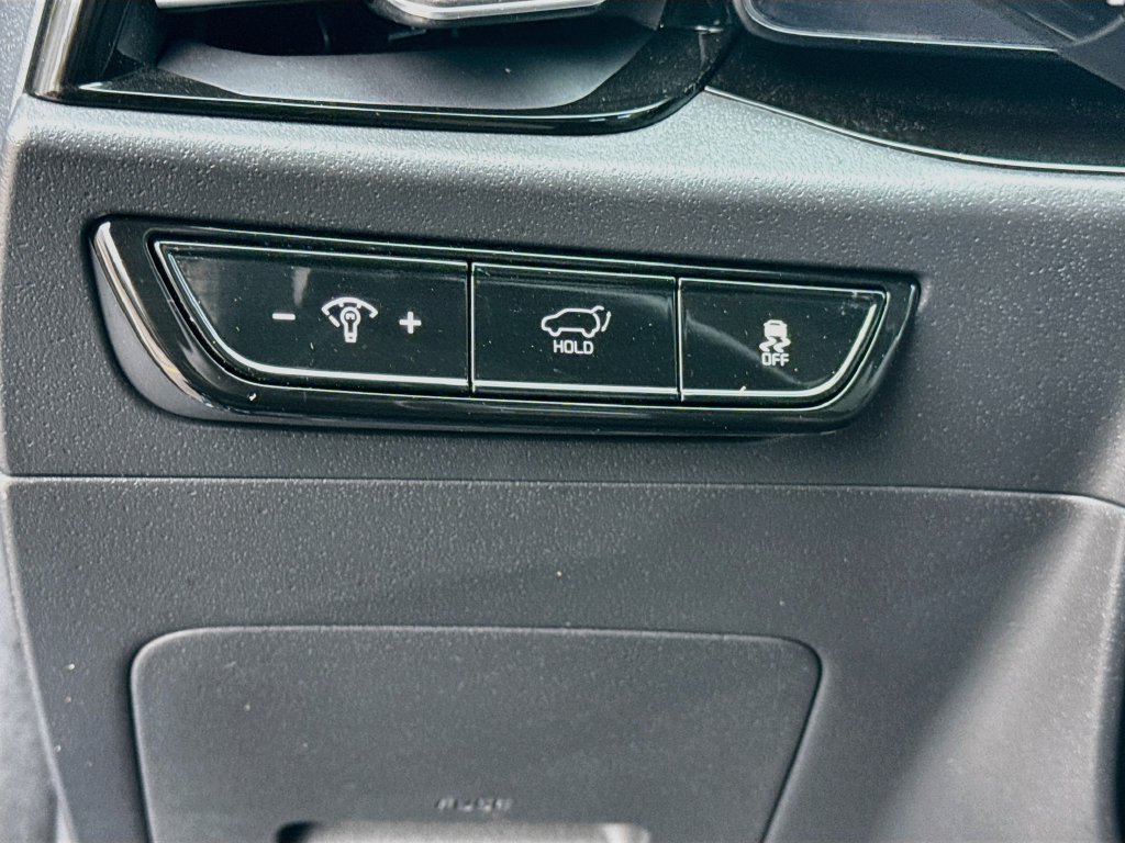 Used 2024 Kia Niro Wind w/ Wind Preserve Package FWD image 11