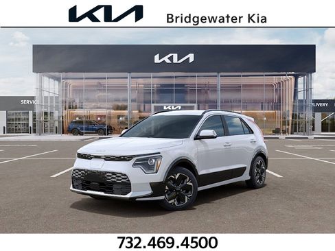 New 2026 Kia Niro Wind FWD image 1