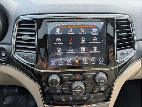 Used 2019 Jeep Grand Cherokee Limited image 25