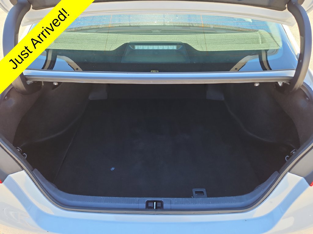 Used 2024 Toyota Camry XSE FWD image 7