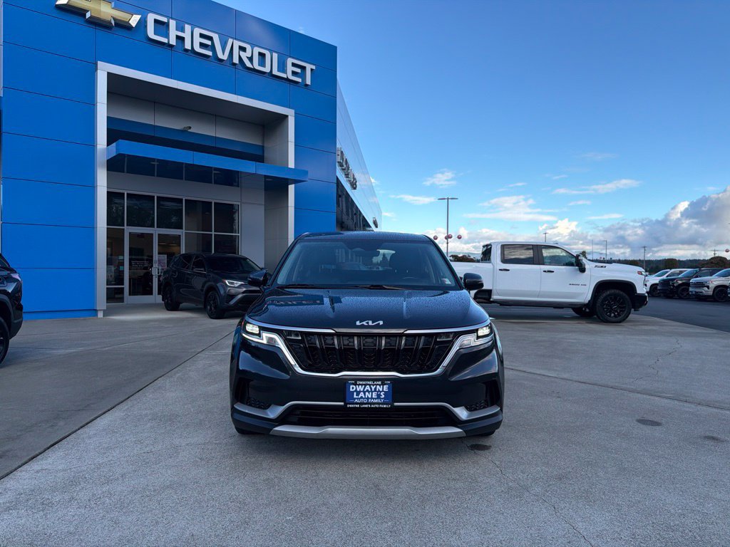 Used 2022 Kia Carnival LX FWD image 8