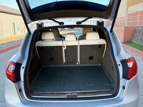 Used 2012 Porsche Cayenne Turbo image 38