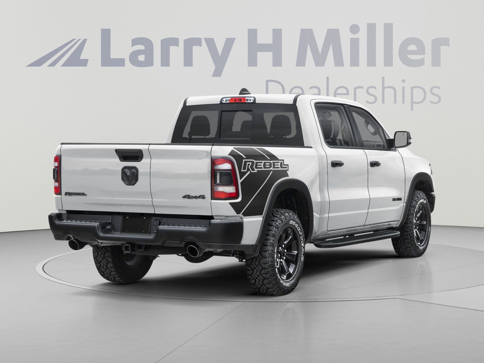 Used 2024 RAM 1500 Rebel w/ Rebel Level 2 Equipment Group AWD/4WD image 3