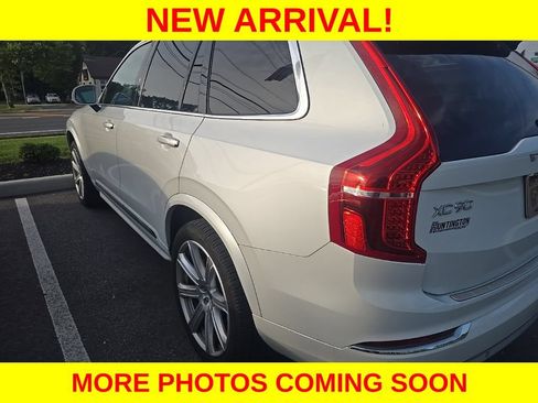 Used 2018 Volvo XC90 T6 Inscription w/ Protection Package Plus AWD/4WD image 11