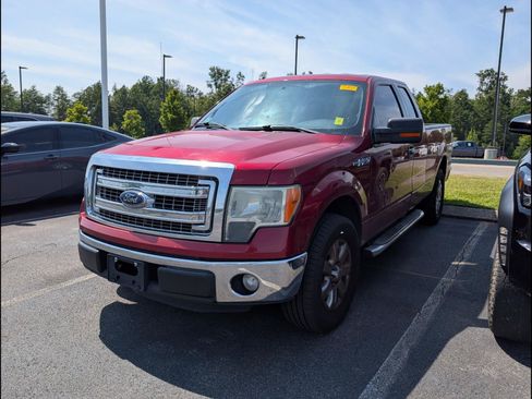 Used 2014 Ford F150 XLT w/ XLT Chrome Package RWD image 4