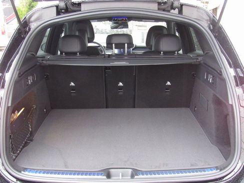 New 2026 Mercedes-Benz GLC 300 4MATIC image 22