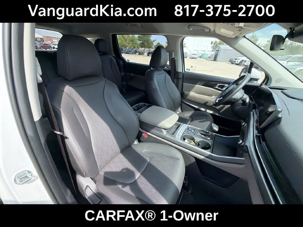 Certified 2026 Kia Carnival FWD image 29