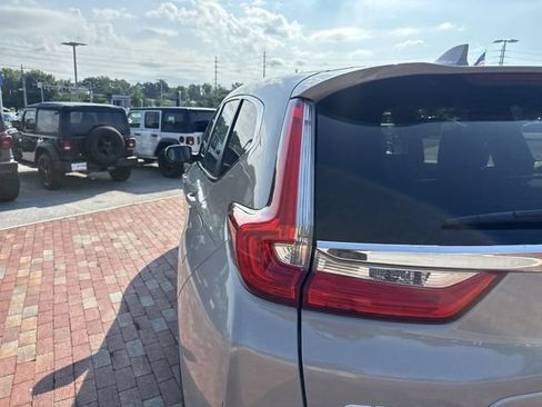 Used 2017 Honda CR-V EX-L image 10