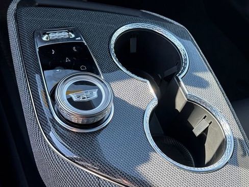 New 2025 Cadillac Optiq Sport 1 image 10