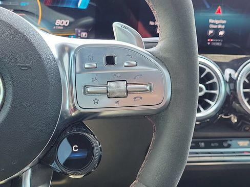 Used 2021 Mercedes-Benz GLB 35 AMG 4MATIC image 26
