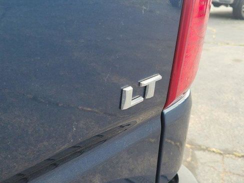 Used 2022 Chevrolet Silverado 1500 LT AWD/4WD image 9