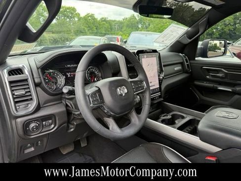 Used 2025 RAM 1500 Laramie w/ Sport Appearance Package AWD/4WD image 11