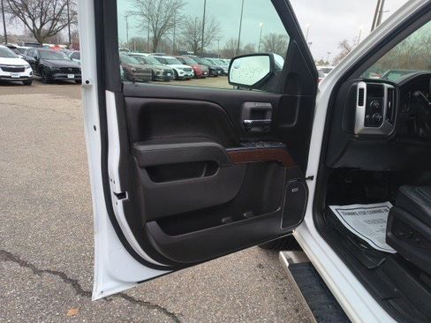 Used 2016 GMC Sierra 1500 SLT w/ SLT Premium Package image 10