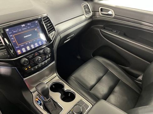 Used 2019 Jeep Grand Cherokee Limited AWD/4WD image 35