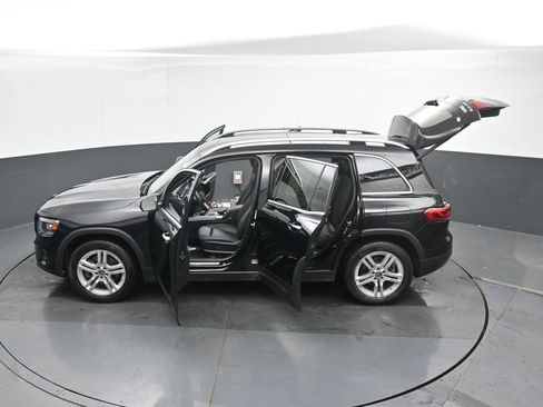 Used 2023 Mercedes-Benz GLB 250 4MATIC image 52