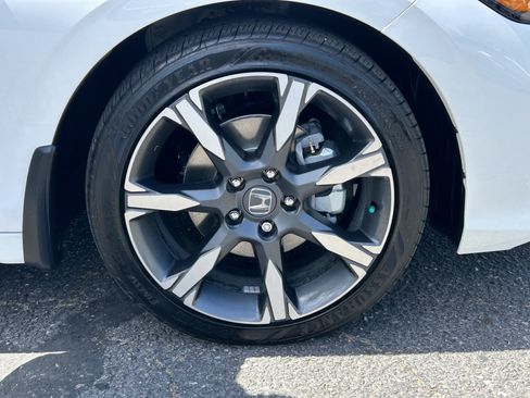 Used 2026 Honda Civic Sport Touring image 7